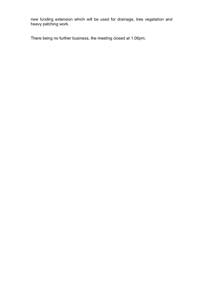 A white background with black dots

Description automatically generated